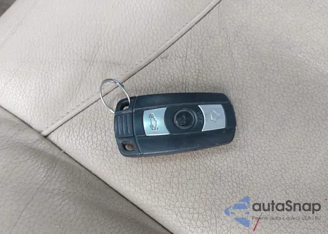 2006 BMW 325I z USA, uszkodzony, nr VIN WBAVB13536PT11965